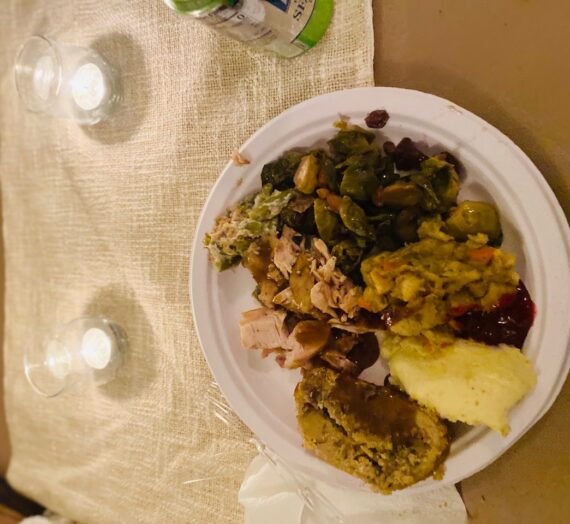 4 Steps to not overeating during holiday meals – while relishing them